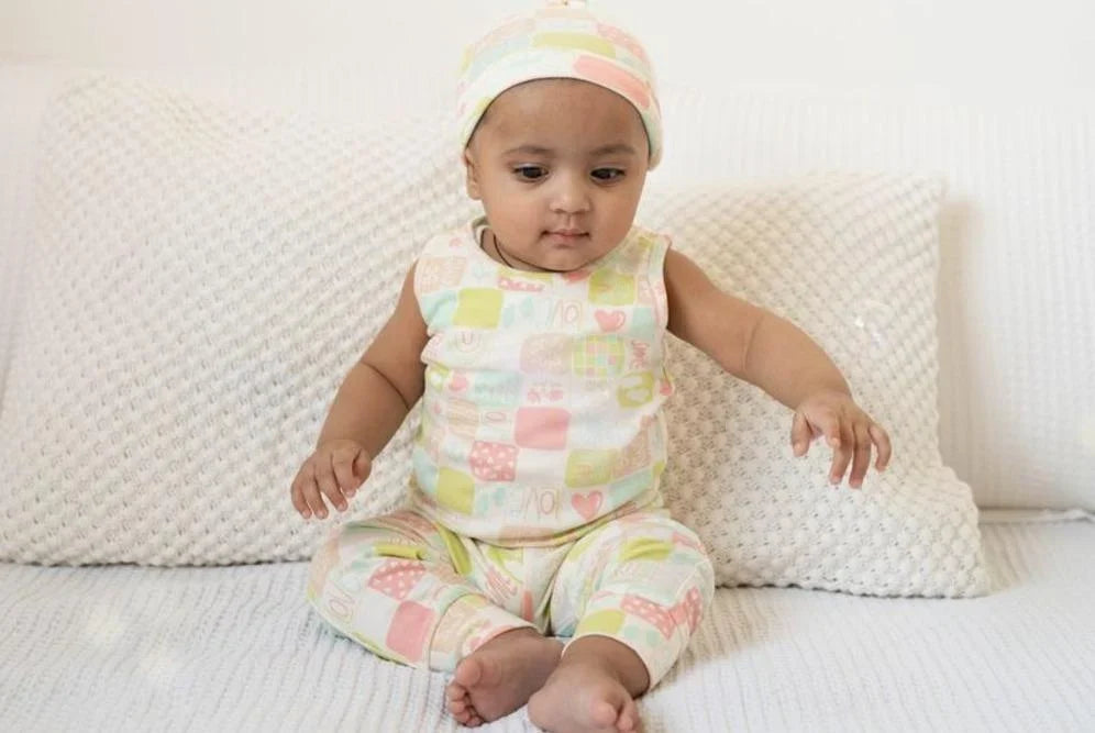 Dressing Babies With Everyday Comfort